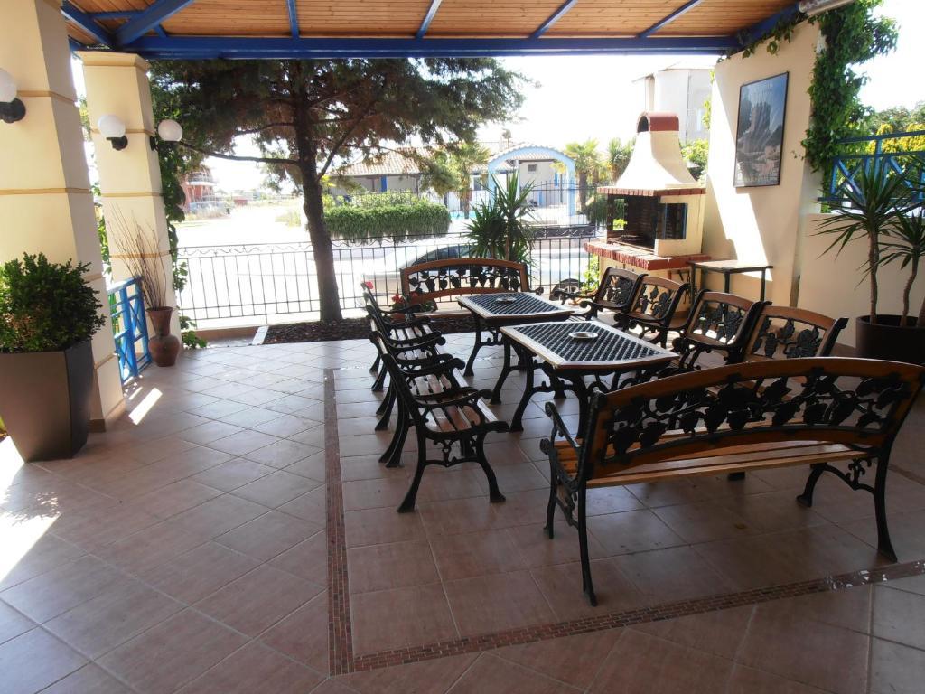 Oasis Aparthotel Paralia Katerinis Ngoại thất bức ảnh